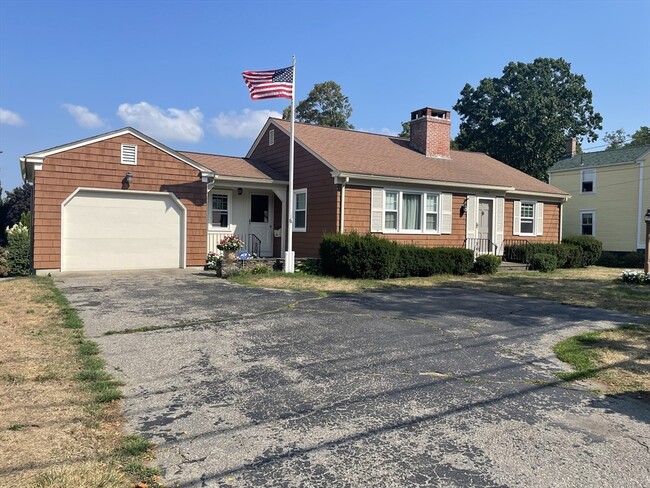 property at 1000 Hope St