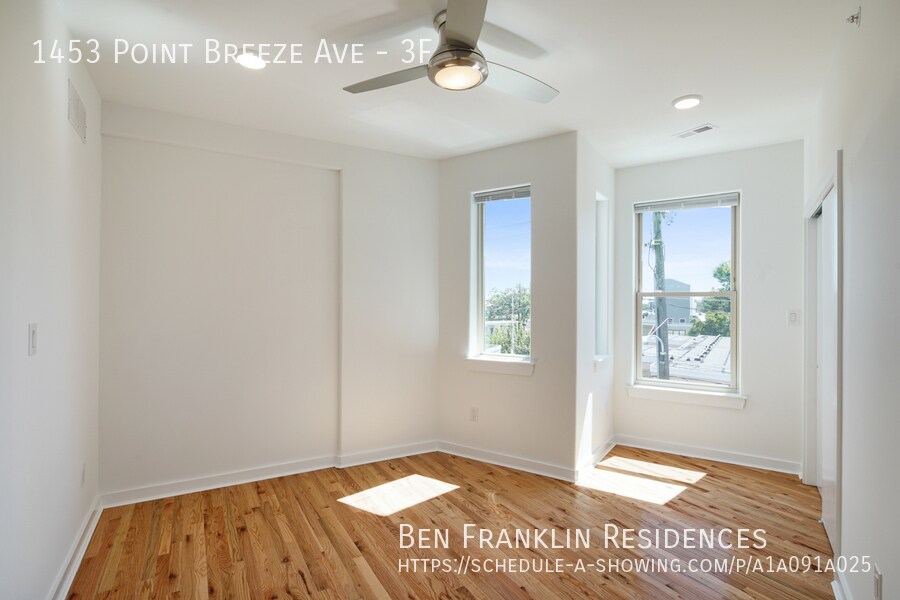 1453 Point Breeze Ave, Unit 3F in Philadelphia, PA - Building Photo