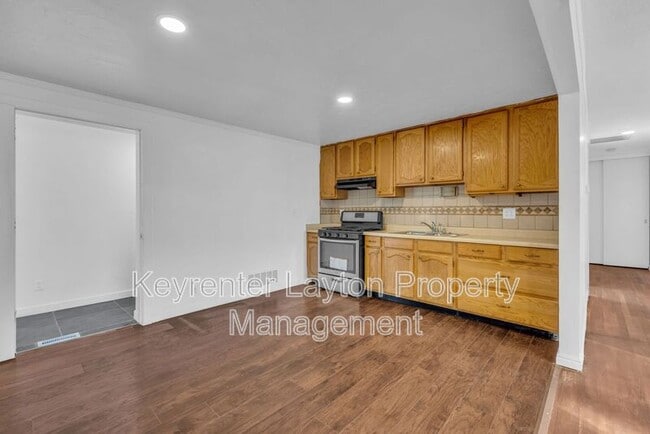 775 N Diamond St in Layton, UT - Building Photo - Building Photo