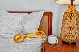 3552 Melody Ln in Palm Springs, CA - Building Photo - Building Photo