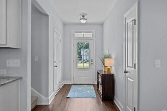 85 E Hennings Wy in Hampstead, NC - Building Photo - Building Photo