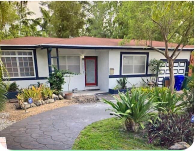 property at 900 NE 85th St