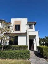 613 NE 208th Terrace in Miami, FL - Building Photo
