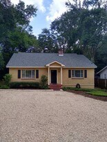 815 Buena Vista Dr in Tallahassee, FL - Building Photo