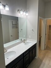 420 E Fremont Pl, Unit 404 in Littleton, CO - Foto de edificio - Building Photo