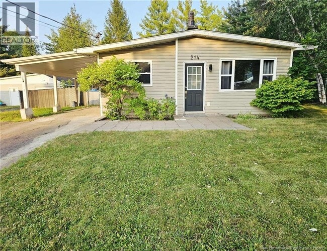 property at 214 Diligente Dr