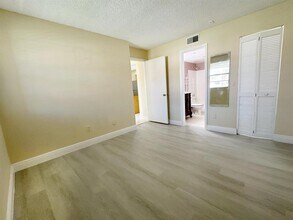 1241 SW 46th Ave, Unit 1008 in Pompano Beach, FL - Building Photo - Building Photo