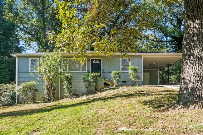 property at 6103 Blackhawk Trail SE