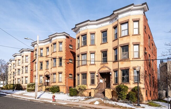 property at 14 Essex St