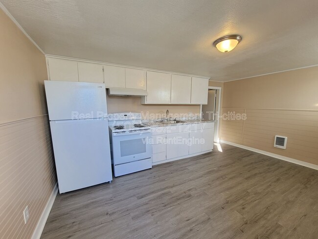 508 9th St in Benton City, WA - Building Photo - Building Photo