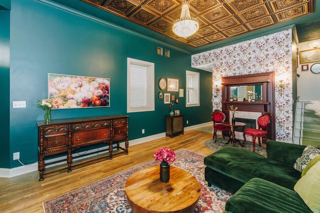 1624 Walnut St, Unit SI ID1438535P in Cincinnati, OH - Building Photo - Building Photo