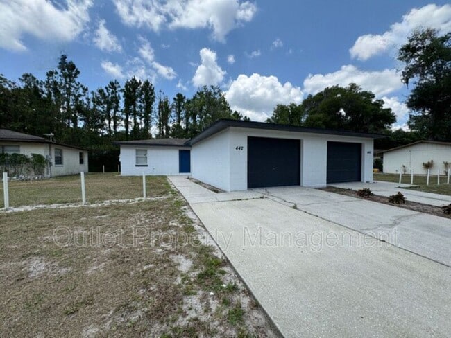 property at 442 S Hill Ave