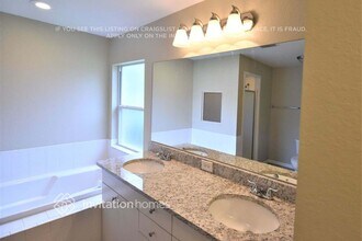 1523 Yeomans Path in Lakeland, FL - Building Photo - Building Photo
