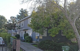 2233 Ninth St in Berkeley, CA - Building Photo