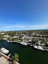 2350 NE 135th St in North Miami, FL - Building Photo - Building Photo