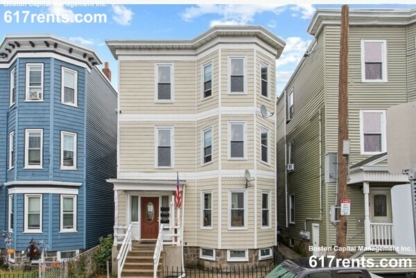 3 Carson St, Unit 1 in Boston, MA - Building Photo - Building Photo