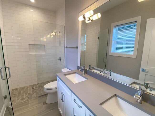 3347 N Kenmore Ave, Unit 3S in Chicago, IL - Building Photo - Building Photo