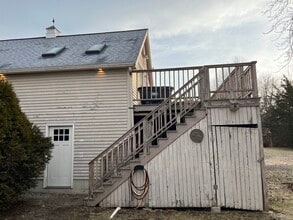 45 Low St, Unit B in Newbury, MA - Building Photo - Building Photo