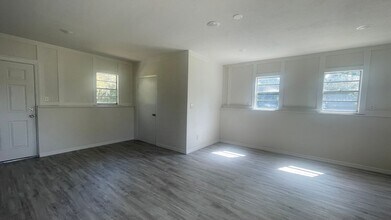 703 Gotts Rd in Davenport, FL - Building Photo - Building Photo