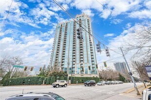 2795 Peachtree Rd NE in Atlanta, GA - Building Photo