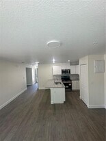 326 S Grosse Ave in Tarpon Springs, FL - Building Photo