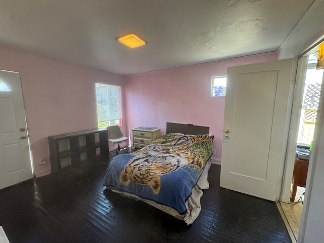 137 N Stanley Dr, Unit 2 in Beverly Hills, CA - Building Photo