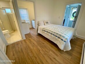 601 Main St-Unit -Apt.1 in Avon By The Sea, NJ - Foto de edificio - Building Photo