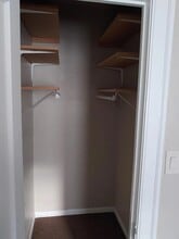 8155 S Merrill Ave, Unit 1N in Chicago, IL - Building Photo - Building Photo