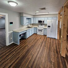 1131 County Rd 515 in Brazoria, TX - Building Photo - Building Photo