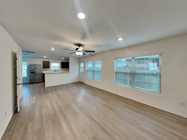 18726 Faustina Way in Roman Forest, TX - Building Photo - Building Photo