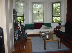 1657 Commonwealth Ave in Boston, MA - Building Photo