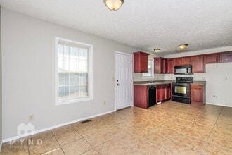 308 W Grace St in Republic, MO - Building Photo - Building Photo