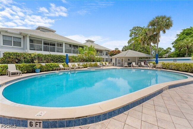 property at 700 Misty Pines Cir