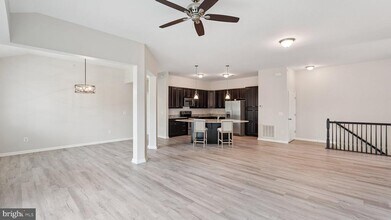 160 Burley St in Stafford, VA - Building Photo - Building Photo