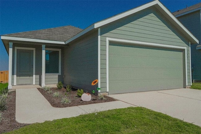 308 Cowpoke Dr in Jarrell, TX - Building Photo - Building Photo