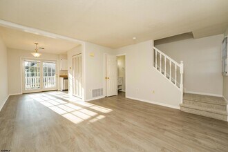 19 Clipper Ct in Atlantic City, NJ - Building Photo - Building Photo