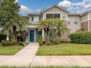 8933 Manor Loop in Lakewood Ranch, FL - Building Photo - Building Photo