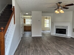 2244 Wind Rose Ct in Lithonia, GA - Building Photo - Building Photo