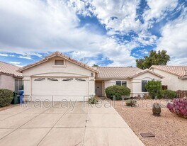 2934 E Blackhawk Dr in Phoenix, AZ - Building Photo