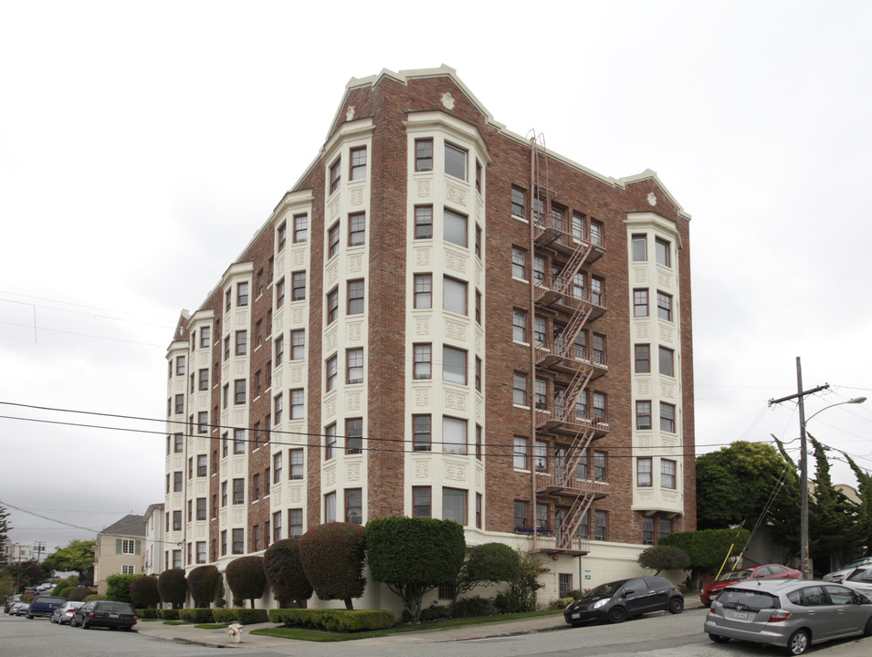 Grandview Apartments in Oakland, CA - Building Photo