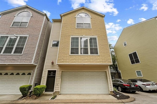 property at 1646 W 13th St