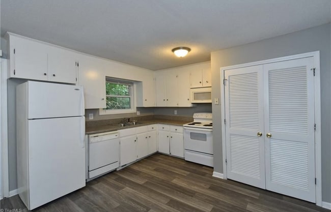 1236 Fenimore St in Winston-Salem, NC - Building Photo - Building Photo