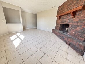 707 S 24th St in Rogers, AR - Building Photo - Building Photo