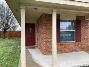 1006 Potter Cove in Hutto, TX - Building Photo - Building Photo