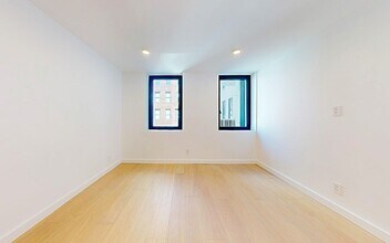 Lafayette Street, Unit 6 in New York, NY - Building Photo - Building Photo