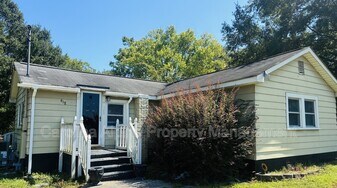 618 Modena St in Gastonia, NC - Building Photo