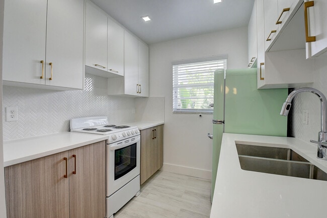 502 N H St in Lake Worth Beach, FL - Building Photo - Building Photo