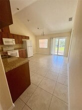 87 Fieldstone Ln in Palm Coast, FL - Building Photo - Building Photo