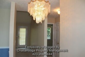 271 Lee Dr in Ringgold, GA - Building Photo - Building Photo