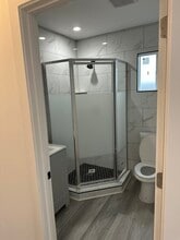 2838 Live Oak St in Huntington Park, CA - Foto de edificio - Building Photo